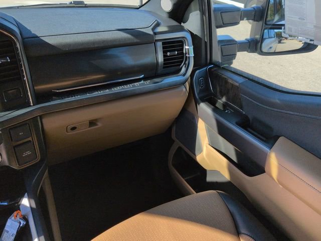 New 2025 Ford F250 Lariat w/ Lariat Ultimate Package image 16