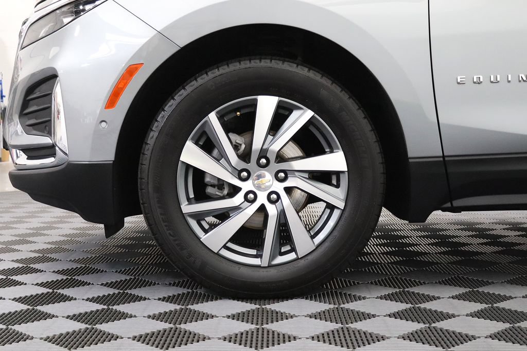 Certified 2024 Chevrolet Equinox Premier AWD/4WD image 4