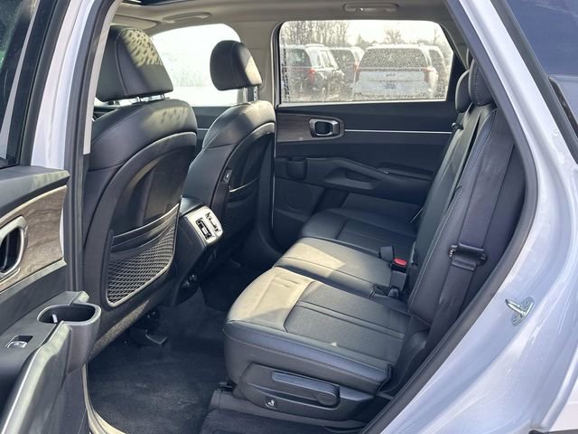 Used 2023 Kia Sorento S w/ Panoramic Sunroof Package image 19
