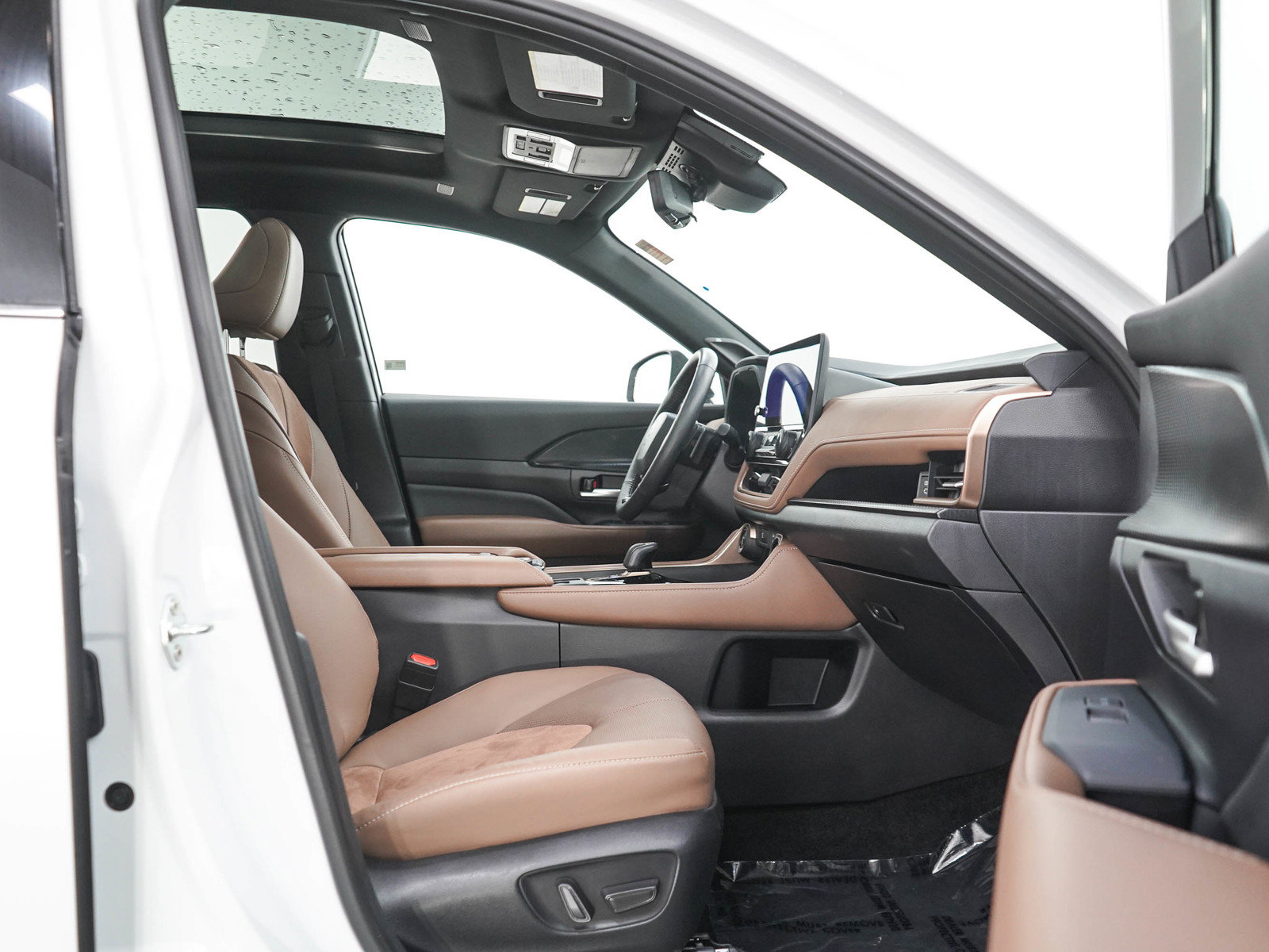 Used 2026 Toyota Grand Highlander AWD Hybrid image 11