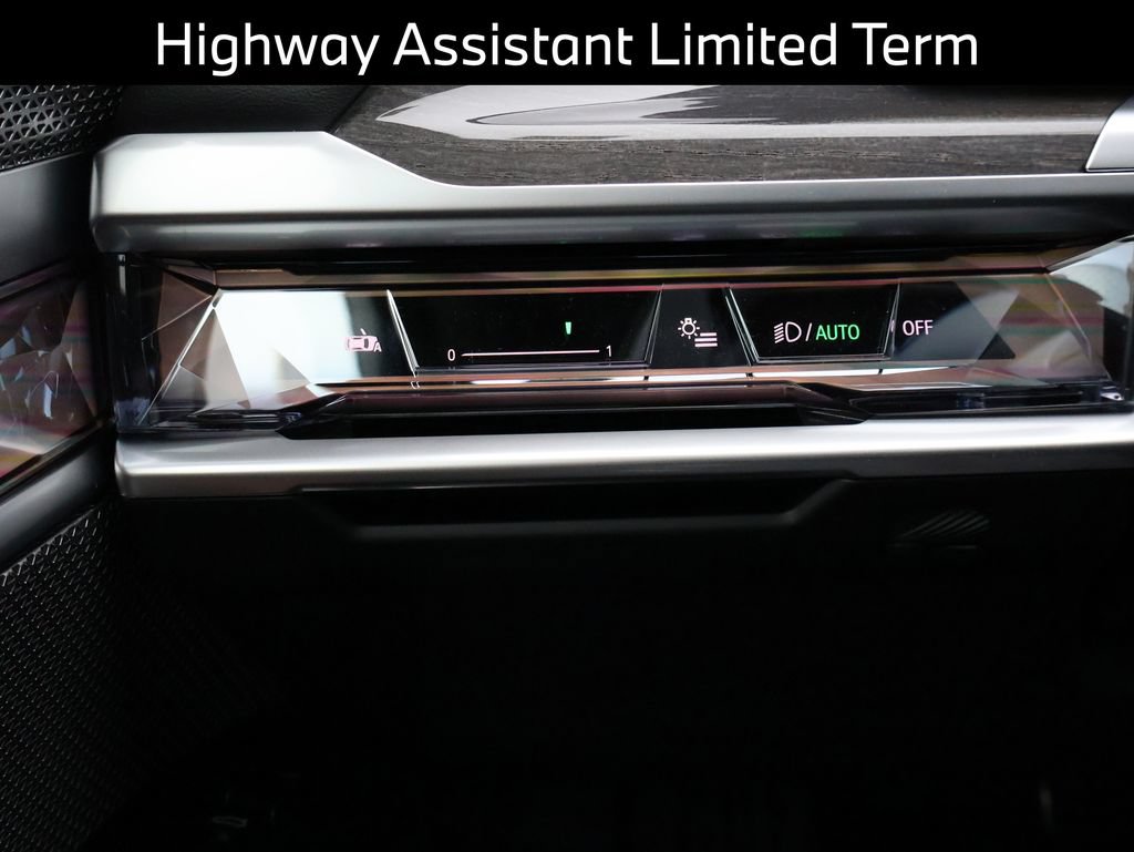 New 2026 BMW 740i xDrive w/ Executive Package AWD/4WD image 24