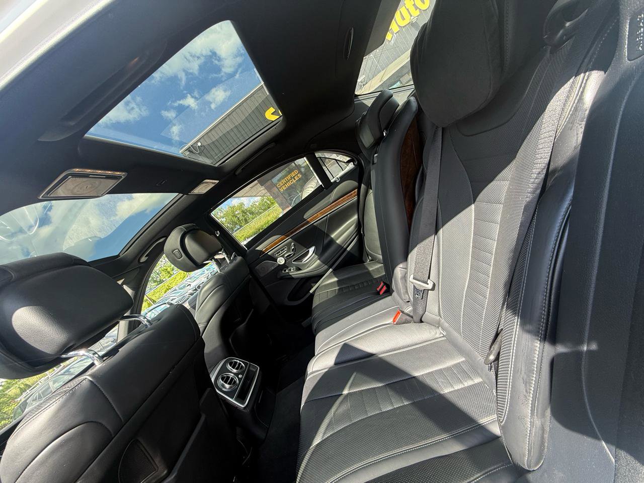 Used 2015 Mercedes-Benz S 550 4MATIC Sedan image 18