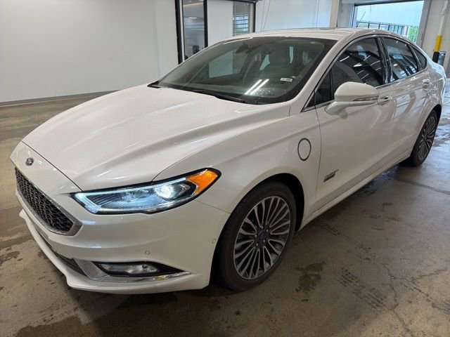 Used 2018 Ford Fusion Energi Platinum FWD image 3