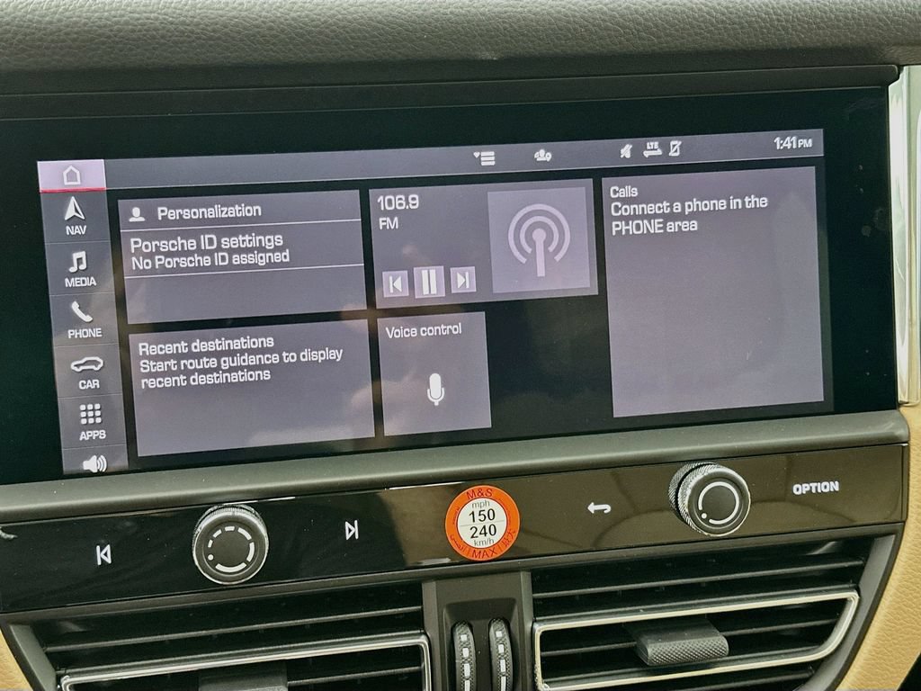 New 2026 Porsche Macan AWD/4WD image 15