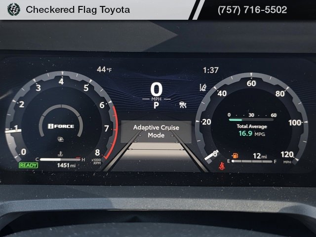 Used 2025 Toyota Tacoma Trailhunter image 13