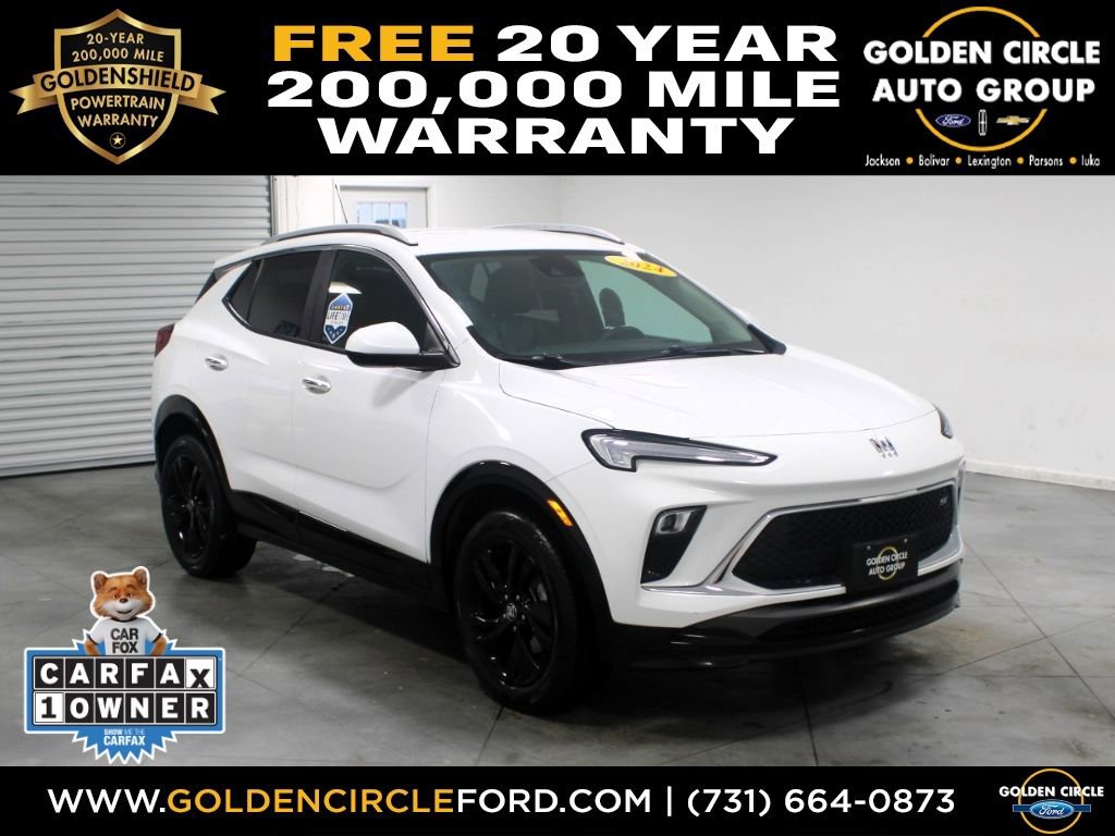 Used 2024 Buick Encore GX Sport Touring image 1