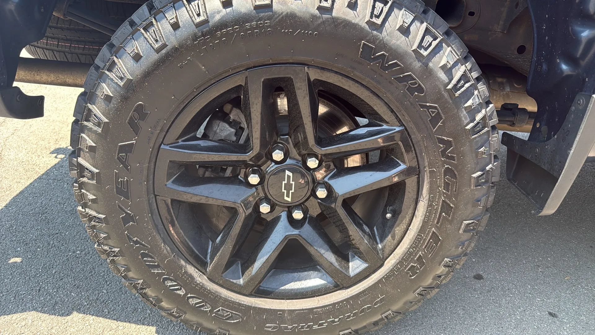 Used 2021 Chevrolet Silverado 1500 Custom Trail Boss AWD/4WD image 13