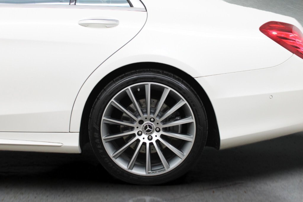 Used 2017 Mercedes-Benz S 550 Sedan image 8