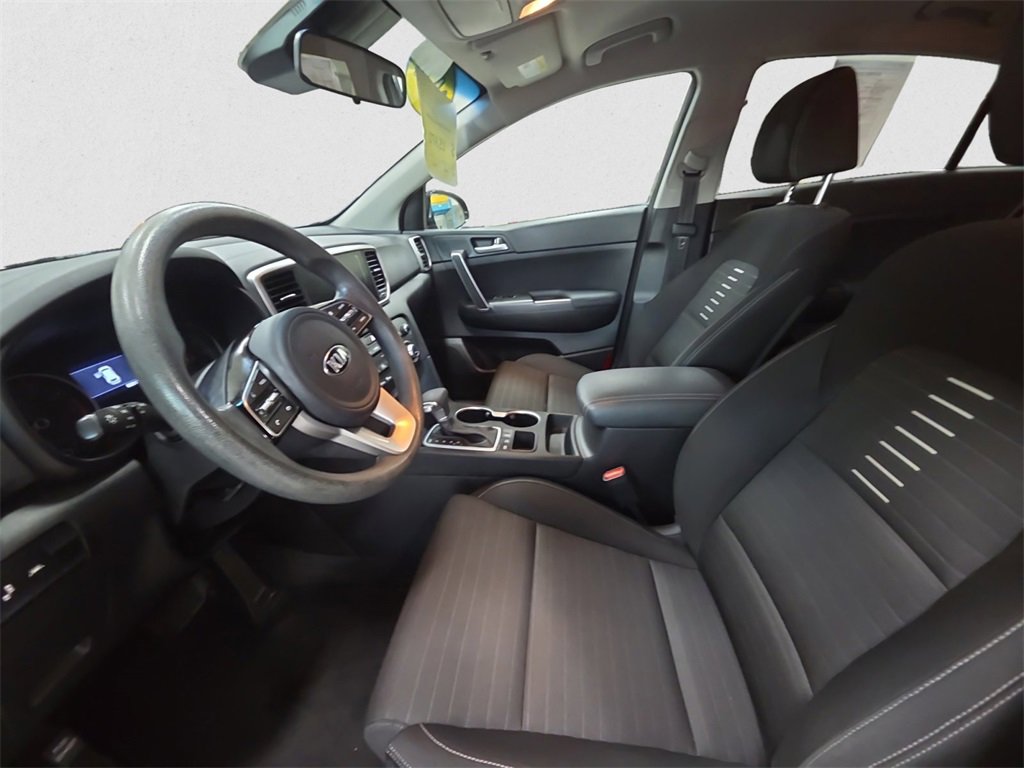 Used 2020 Kia Sportage LX w/ LX Popular Package image 18