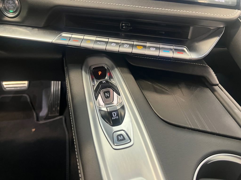 Used 2026 Chevrolet Corvette Stingray Coupe w/ Z51 Performance Package image 16