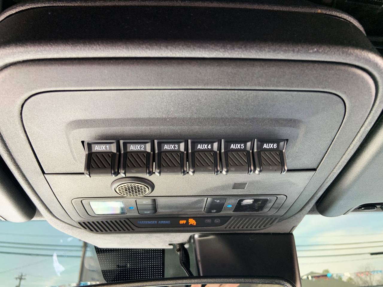 Used 2022 Ford Bronco Wildtrak image 18