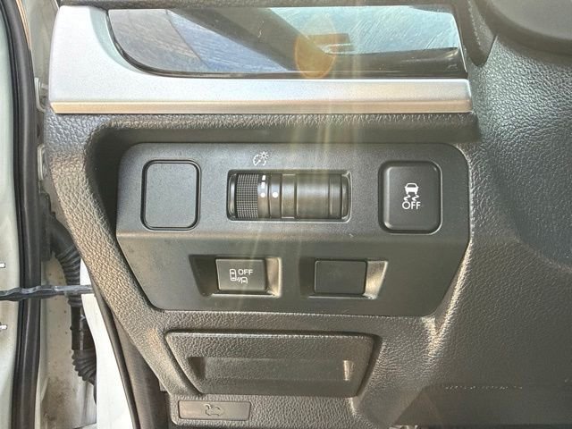 Used 2016 Subaru Crosstrek 2.0i Limited AWD/4WD image 13