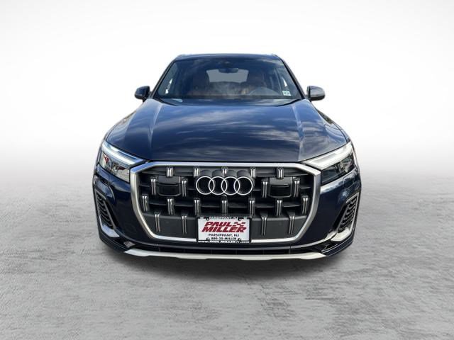 Certified 2025 Audi Q7 2.0T Premium Plus image 2