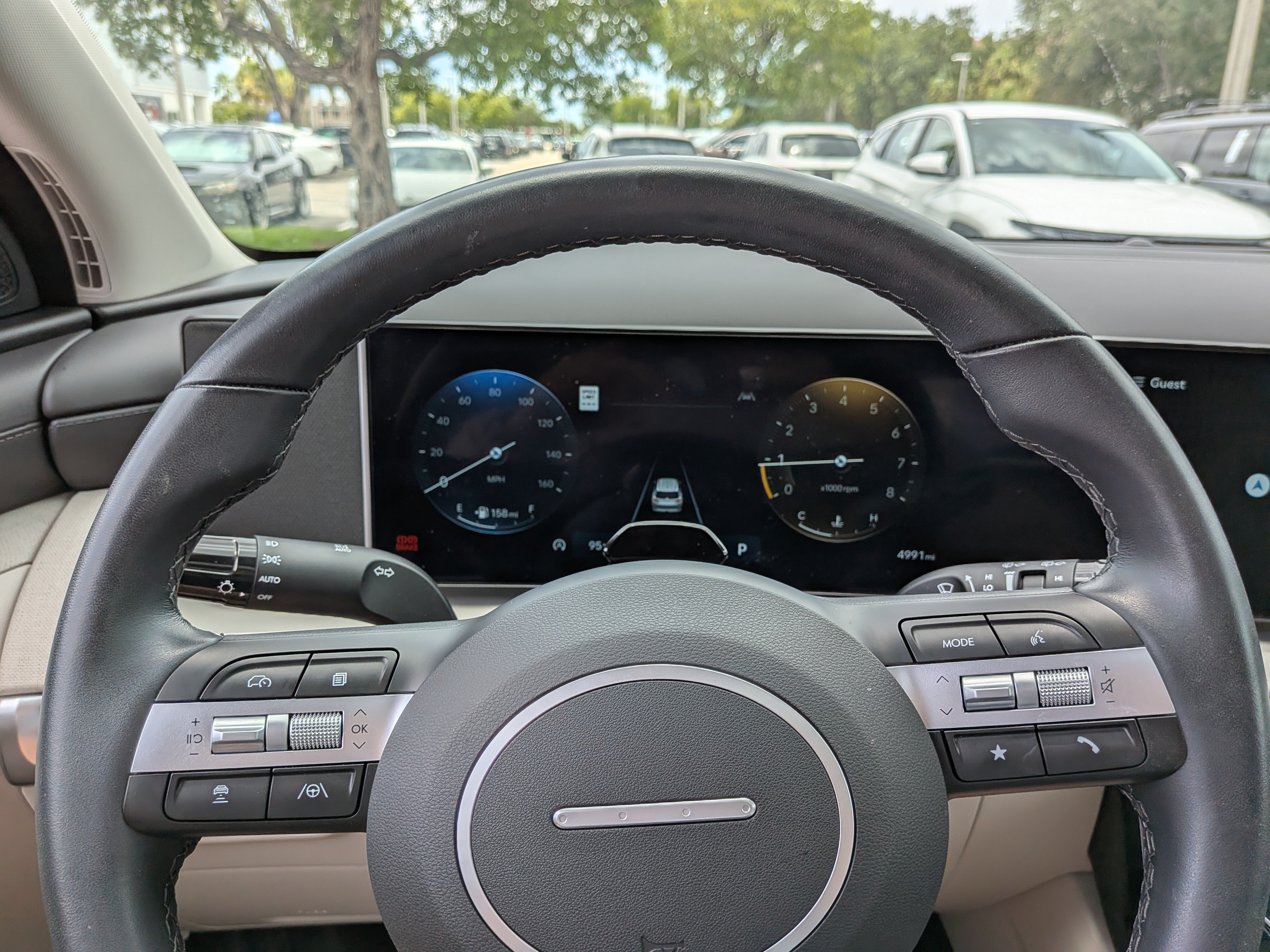 Used 2025 Hyundai Tucson SEL FWD image 28