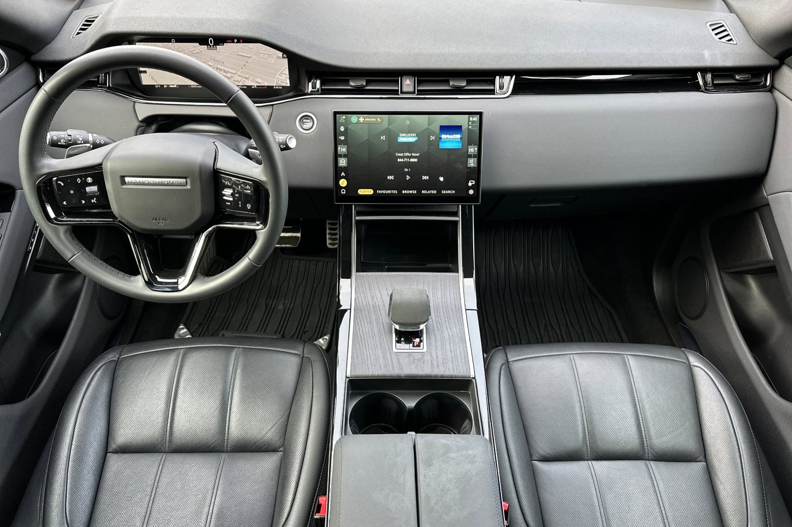 Used 2024 Land Rover Range Rover Evoque Dynamic SE image 27