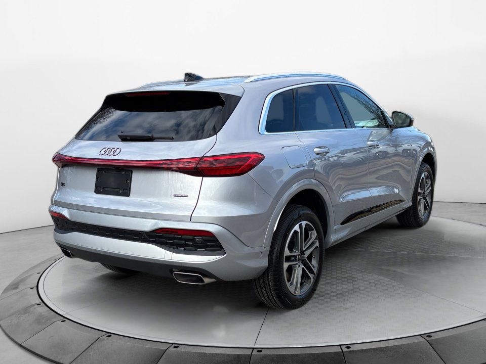 New 2025 Audi Q5 Premium Plus image 7