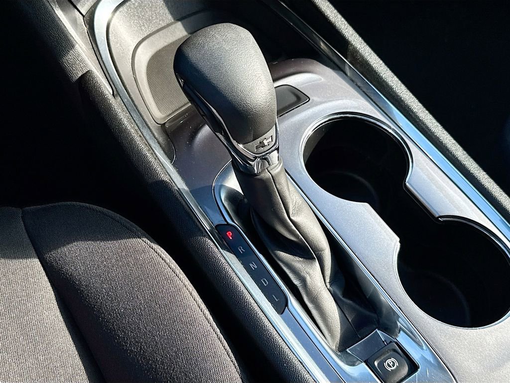 Used 2023 Chevrolet Malibu LT image 16