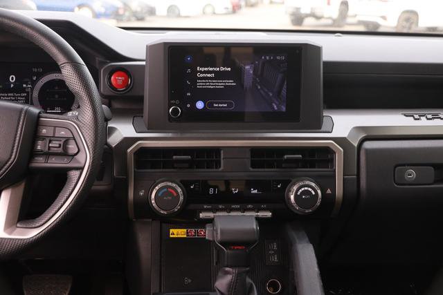 Used 2024 Toyota Tacoma 4x4 Double Cab image 33