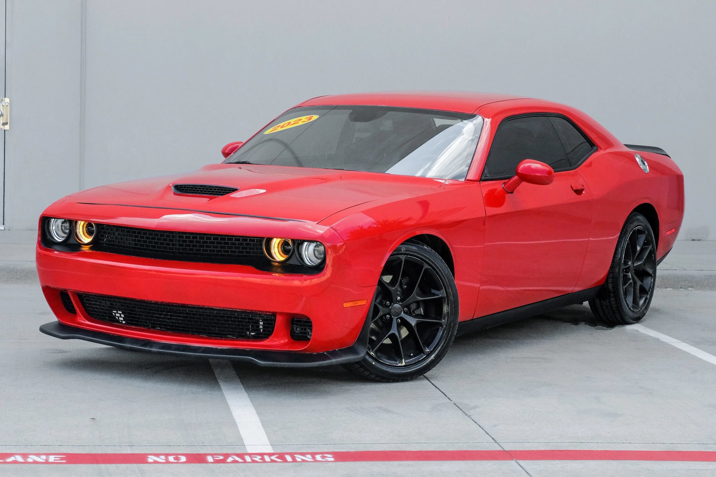 Used 2023 Dodge Challenger GT RWD image 12