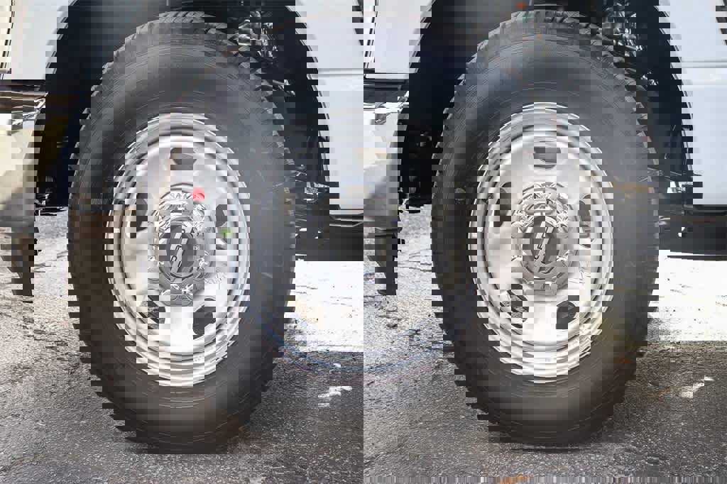 New 2026 Ford F350 XL w/ XL Chrome Package image 16