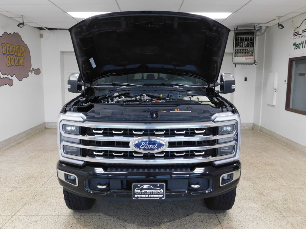 Used 2024 Ford F350 Platinum AWD/4WD image 16