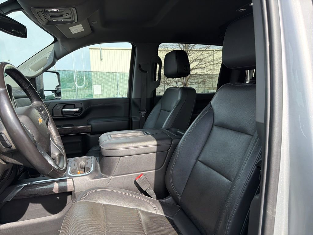Used 2020 Chevrolet Silverado 2500 LTZ w/ LTZ Plus Package image 13