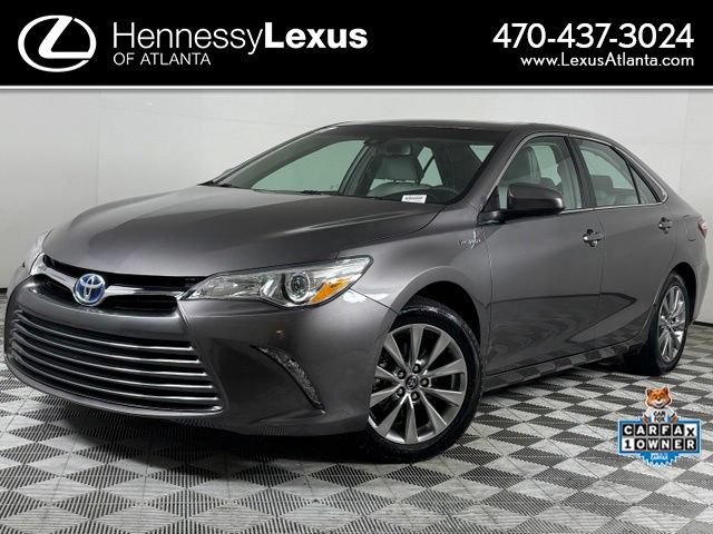 Used 2017 Toyota Camry XLE w/ Moonroof Package