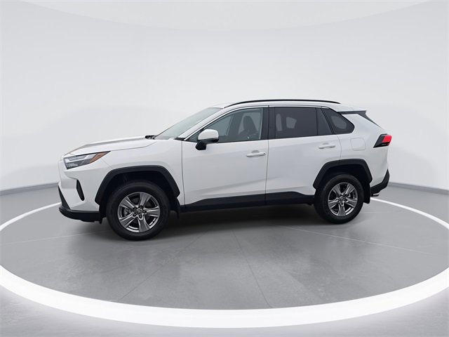 Used 2025 Toyota RAV4 XLE image 5