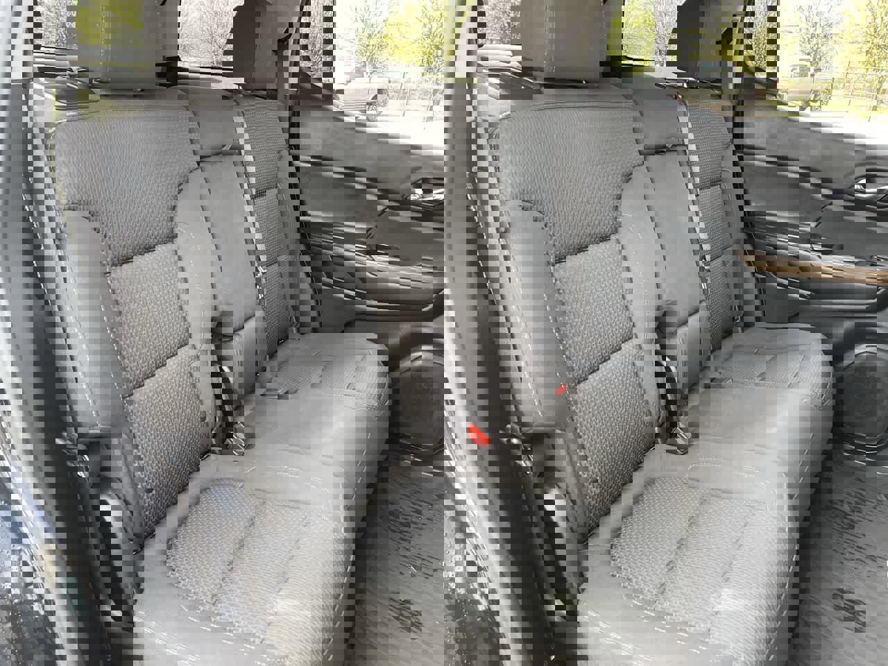 Used 2020 GMC Acadia SLE w/ Driver Convenience Package AWD/4WD image 15