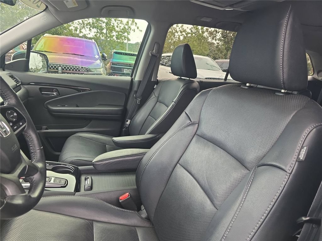 Used 2020 Honda Pilot Elite image 17