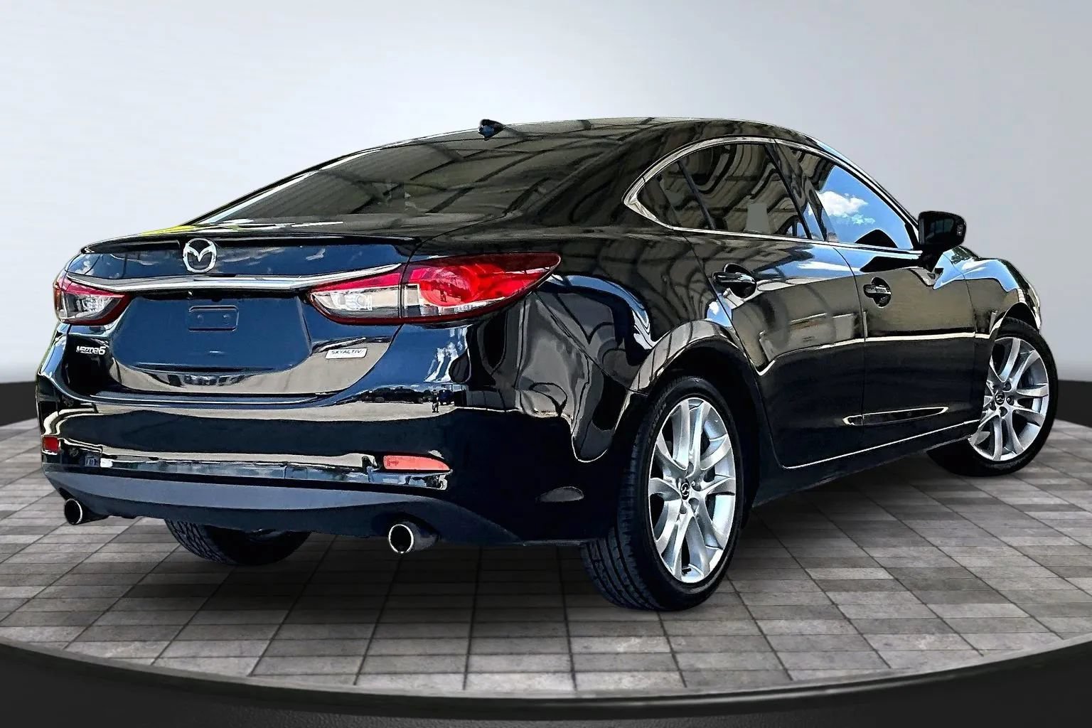 Used 2015 MAZDA MAZDA6 Grand Touring w/ GT Technology Package FWD image 6