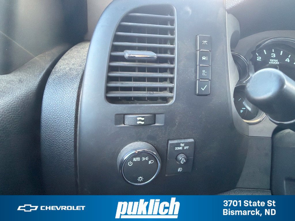 Used 2010 GMC Sierra 1500 SLE w/ Texas Edition AWD/4WD image 12