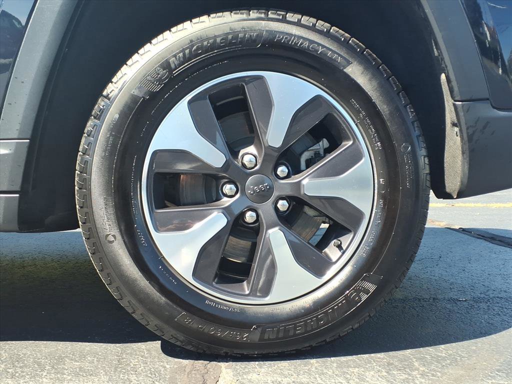 Used 2024 Jeep Grand Cherokee Limited 4xe image 7