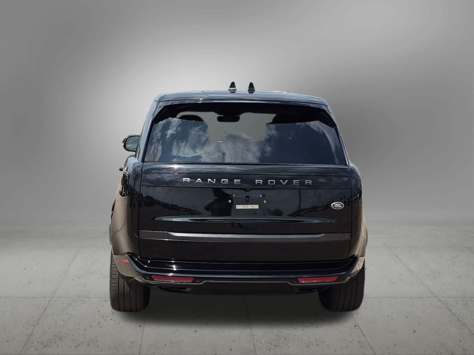 Used 2023 Land Rover Range Rover First Edition AWD/4WD image 5