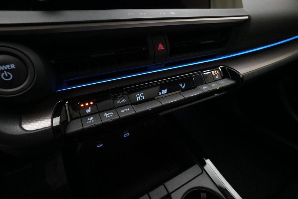 Used 2023 Toyota Prius Limited image 20