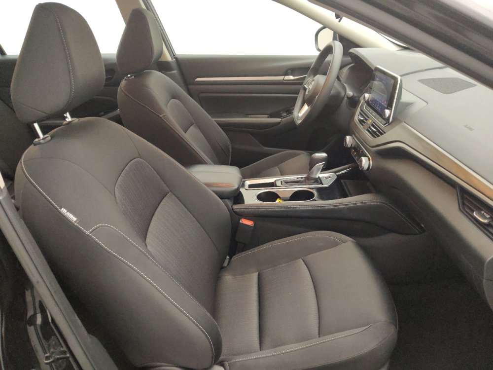 Used 2023 Nissan Altima 2.5 SV image 21