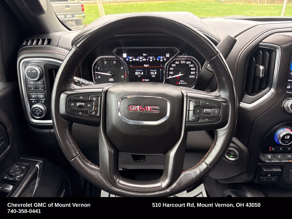 Used 2022 GMC Sierra 2500 AT4 w/ AT4 Premium Plus Package AWD/4WD image 17