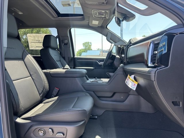 New 2025 GMC Sierra 2500 Denali w/ Denali Reserve Package image 7