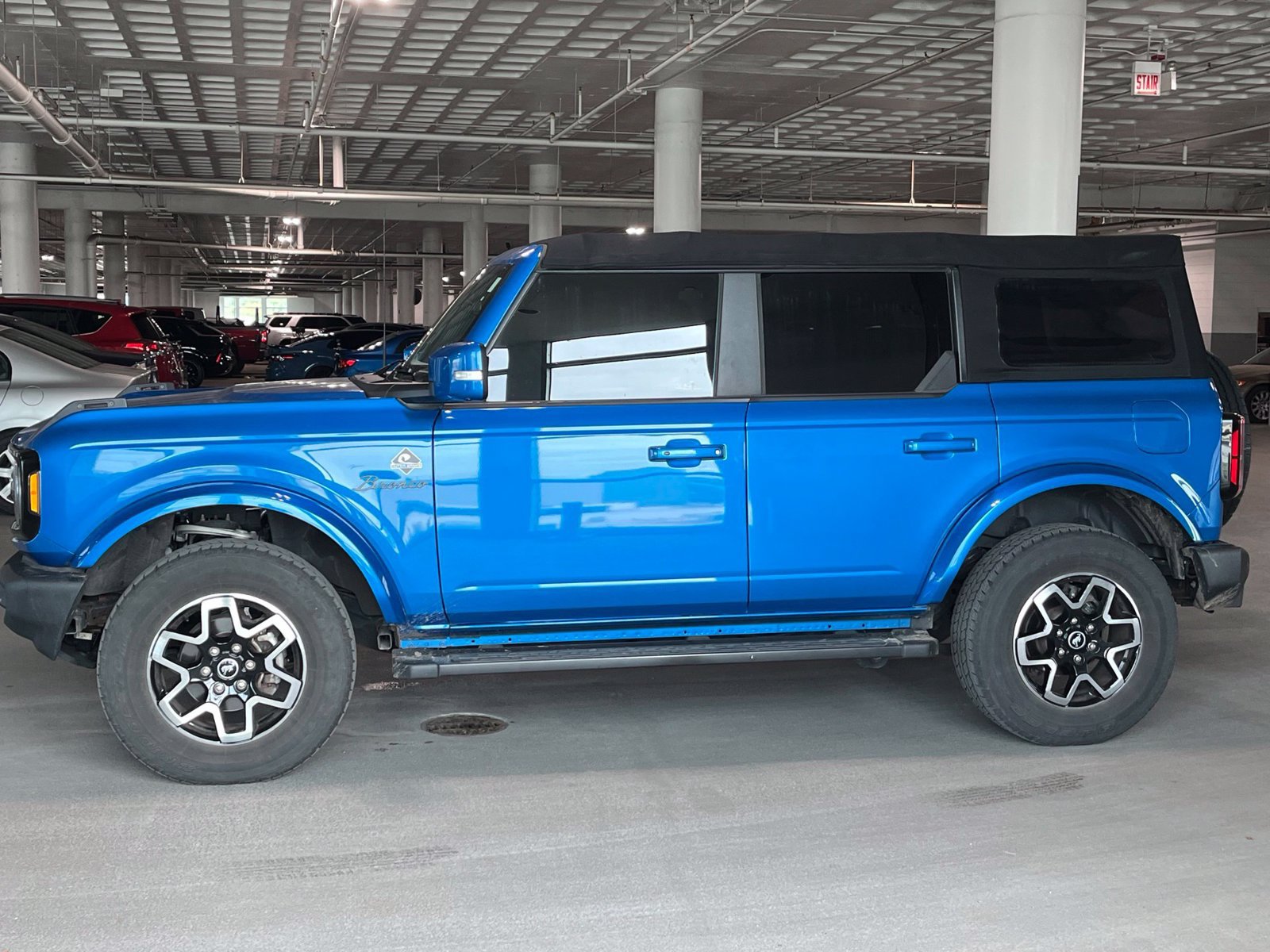 Used 2022 Ford Bronco Outer Banks AWD/4WD image 7