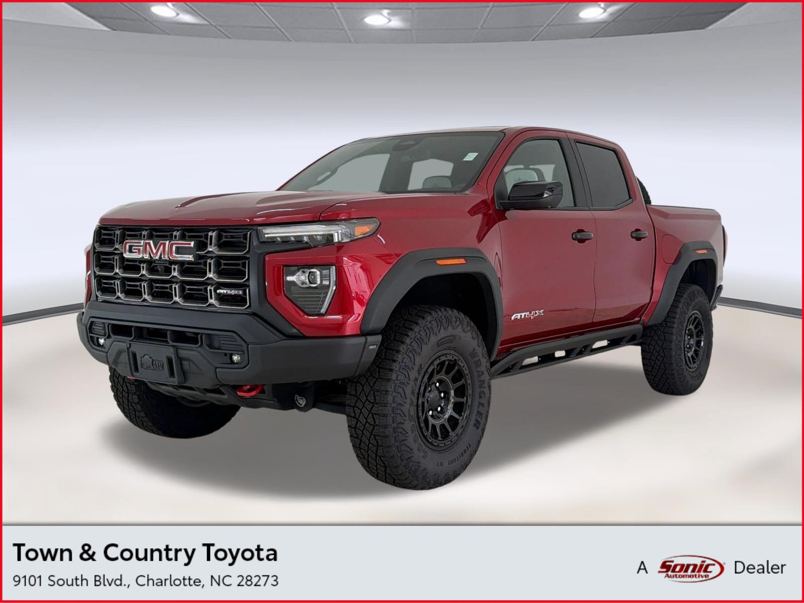 Used 2026 GMC Canyon AT4X w/ AT4X AEV Edition AWD/4WD image 1