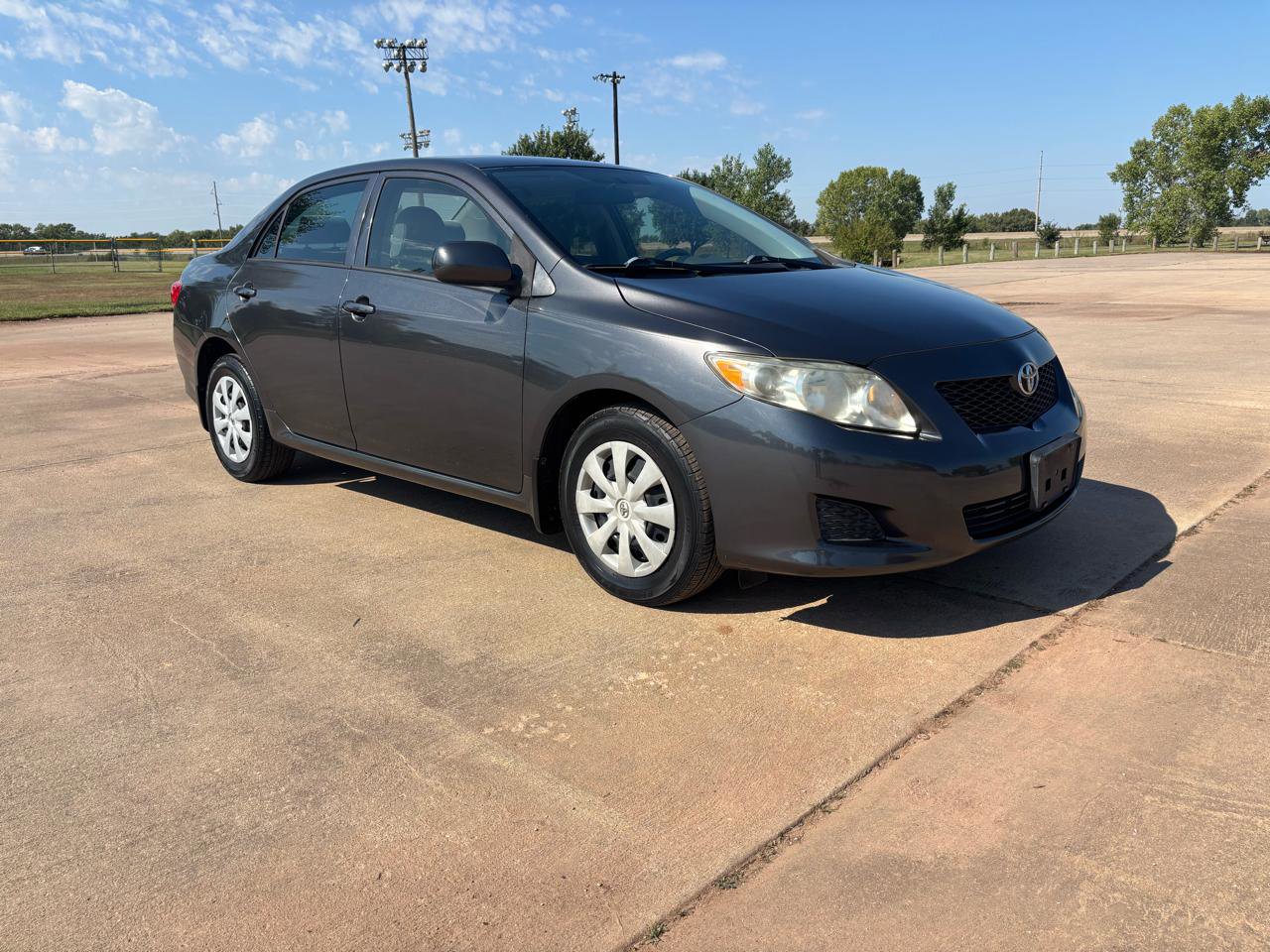 Used 2010 Toyota Corolla FWD image 24