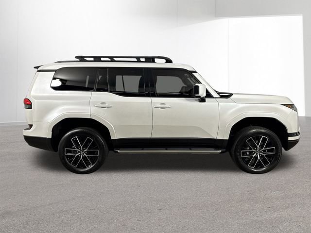 Used 2025 Lexus GX 550 w/ Cold Area Package image 39