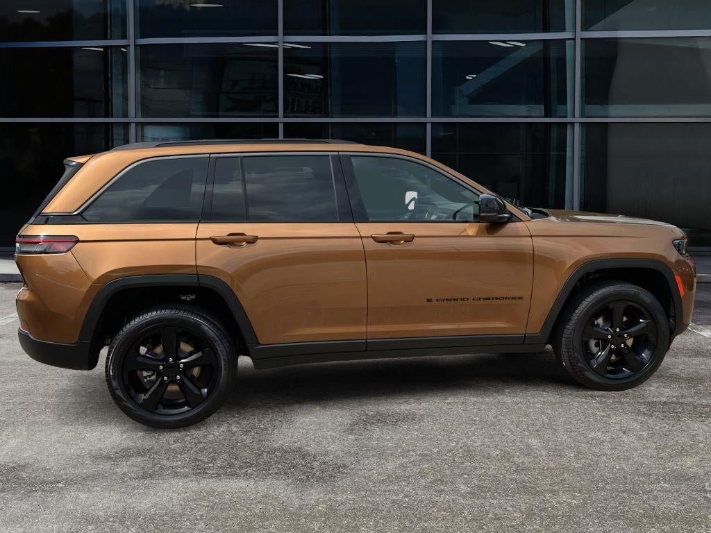 New 2026 Jeep Grand Cherokee Limited w/ Limited Altitude Package RWD image 7