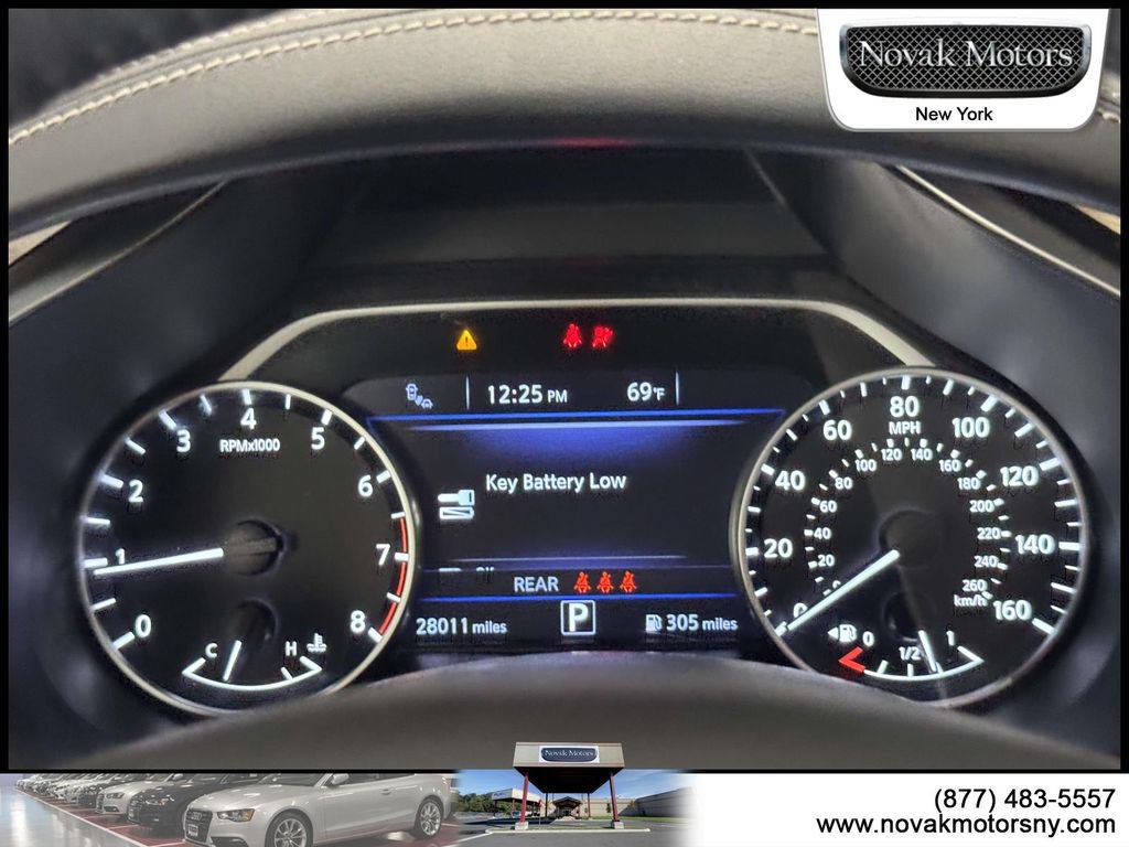 Used 2023 Nissan Murano Platinum w/ Cargo Package AWD/4WD image 23