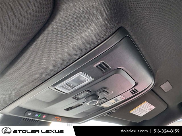 Used 2025 Chevrolet Tahoe Premier image 34