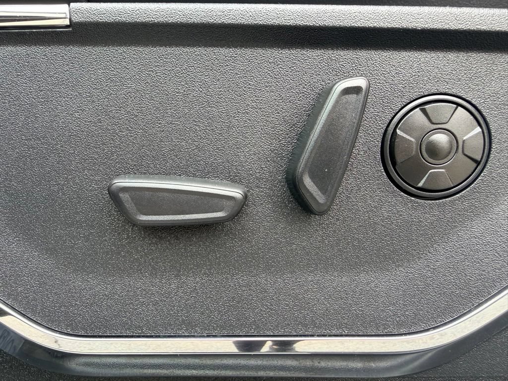 Used 2024 Ford F250 Platinum AWD/4WD image 20