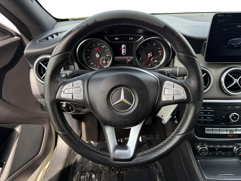 Used 2018 Mercedes-Benz CLA 250 image 12