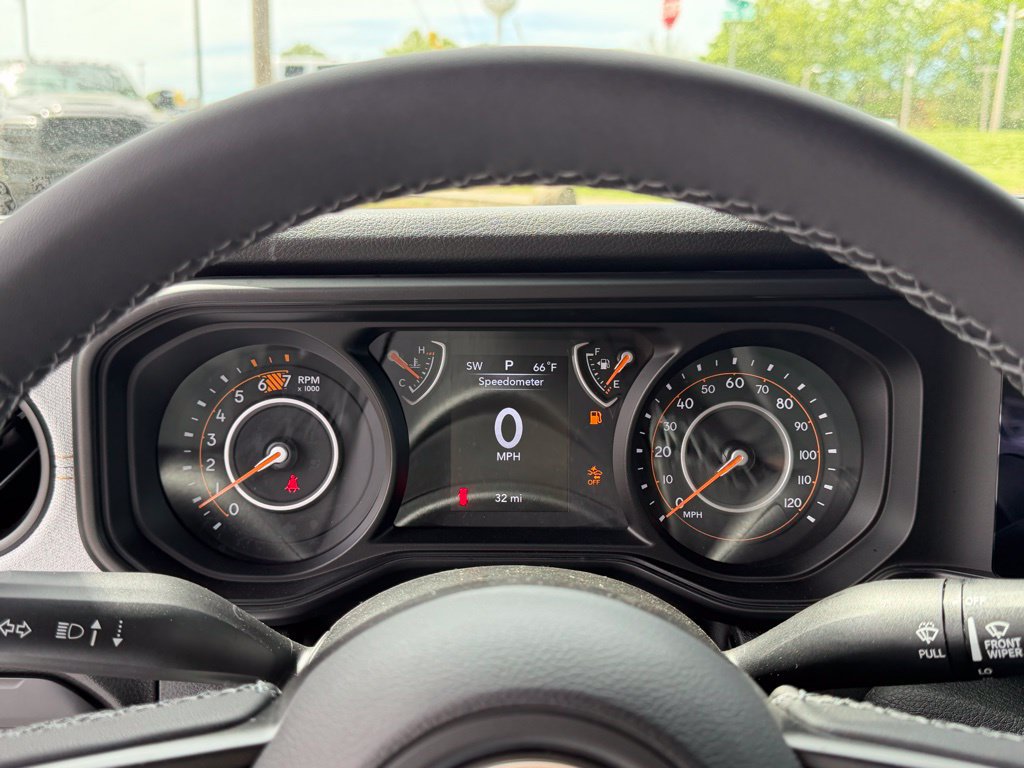 Used 2026 Jeep Wrangler Unlimited Sport AWD/4WD image 18