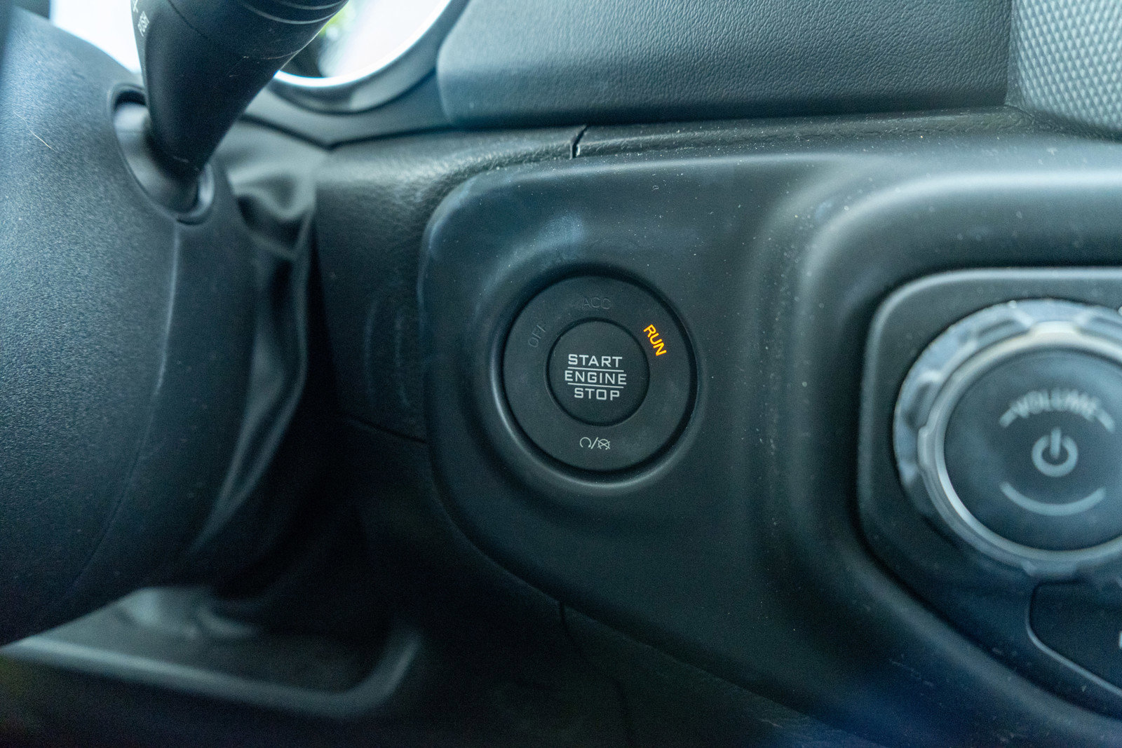 Used 2022 Jeep Wrangler Unlimited Sahara w/ Cold Weather Group image 21