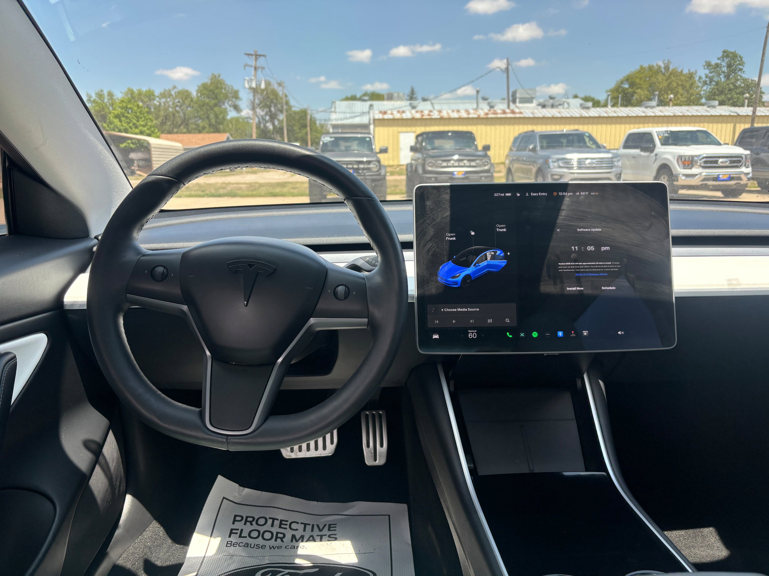 Used 2020 Tesla Model 3 Long Range AWD/4WD image 14